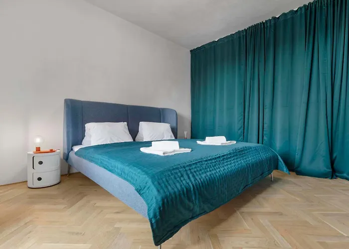 Casa de Férias Elegant Escape - Modern & Bratislava
